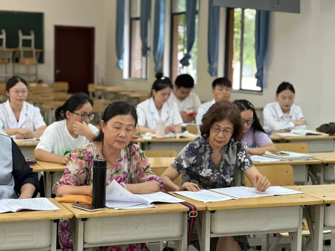 黄山健康学院是公办还是民办