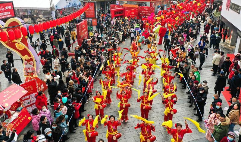 其余地域过春节时的习俗