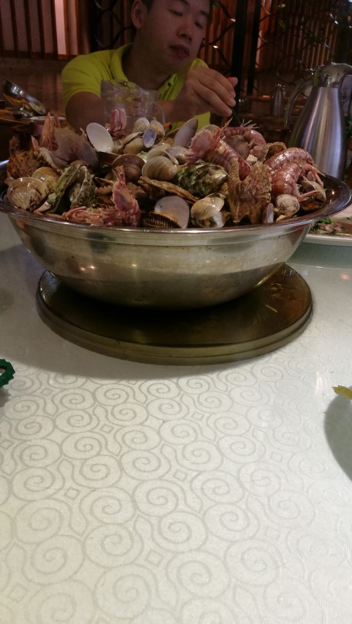 云霄路美食街怎样样