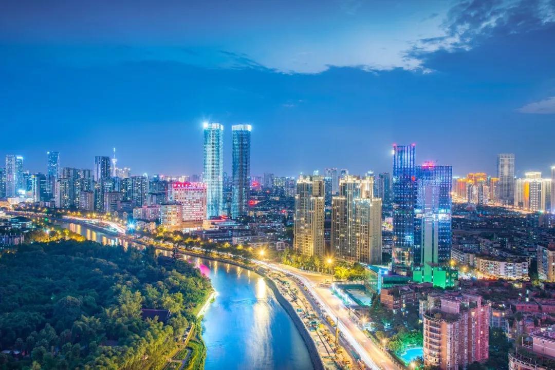 成都哪里有名创优品