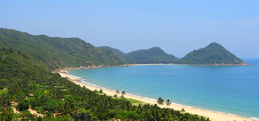 请问海南陵水有什么好玩的中央吗