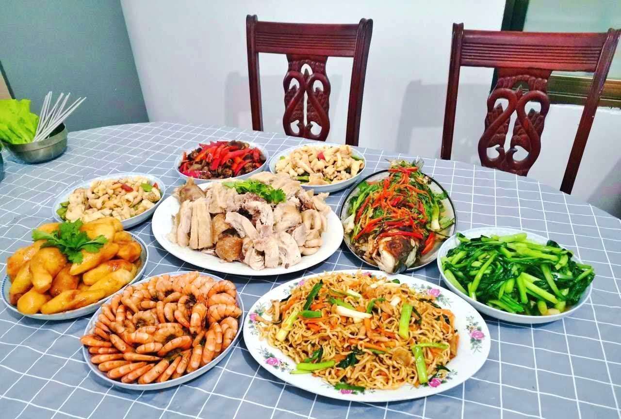 年夜饭吃哪几道菜