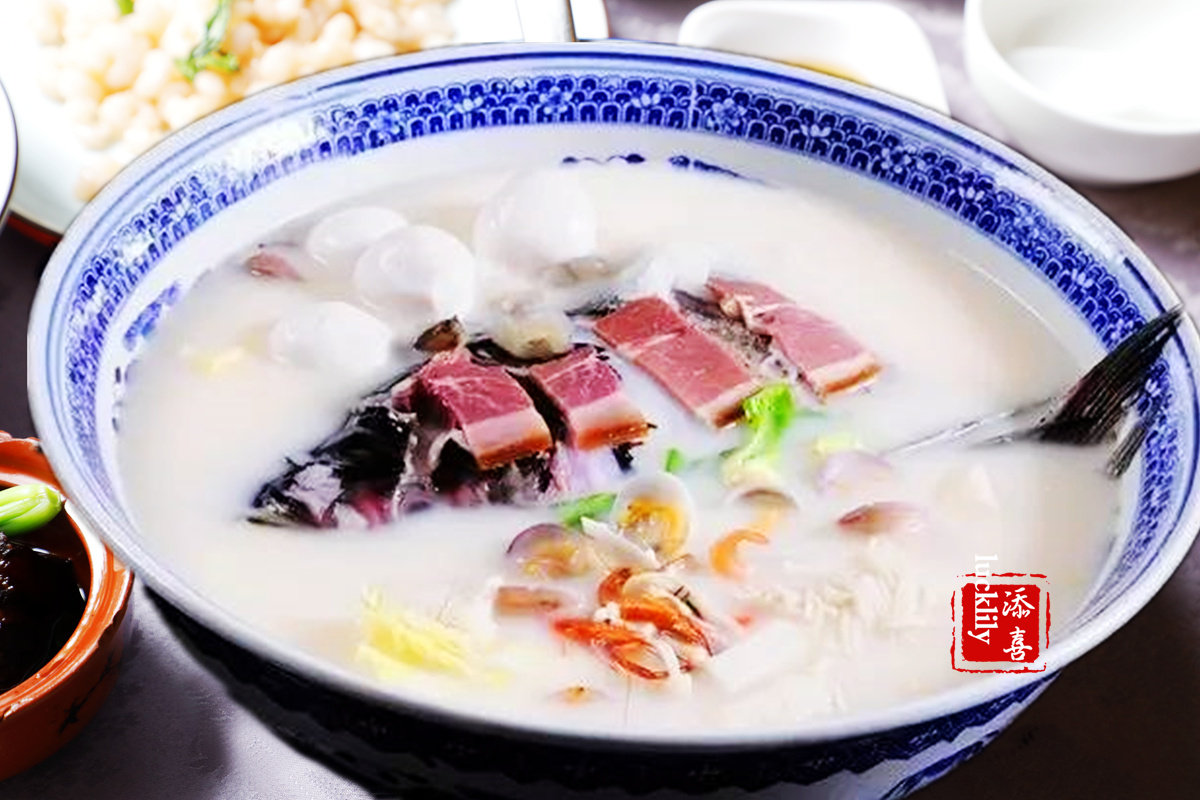 含山美食一条街在哪